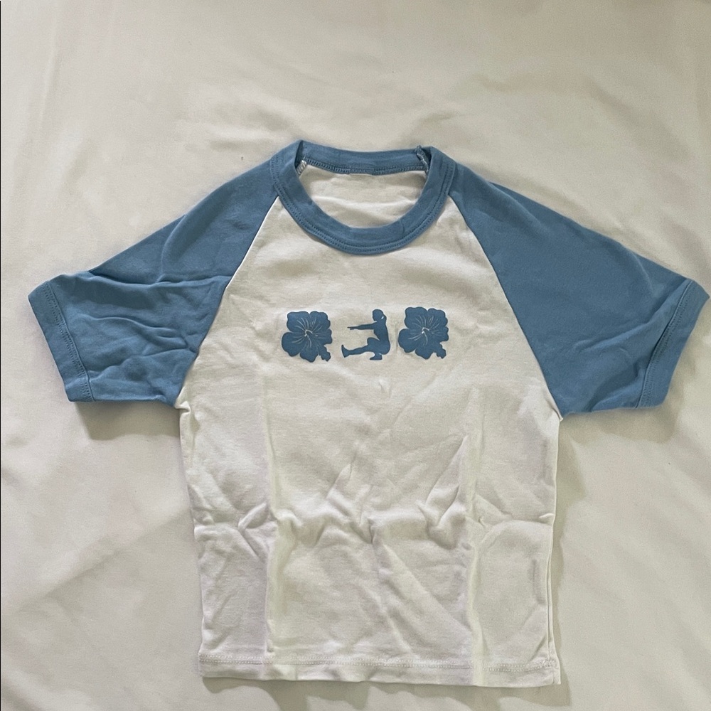 Suzieb Y2K Hibiscus crop blue